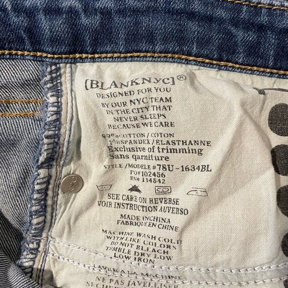 BlankNYC Crop Skinny Ankle Classique Floral Embroidered Tassel Hem Denim Jeans - Picture 6 of 6